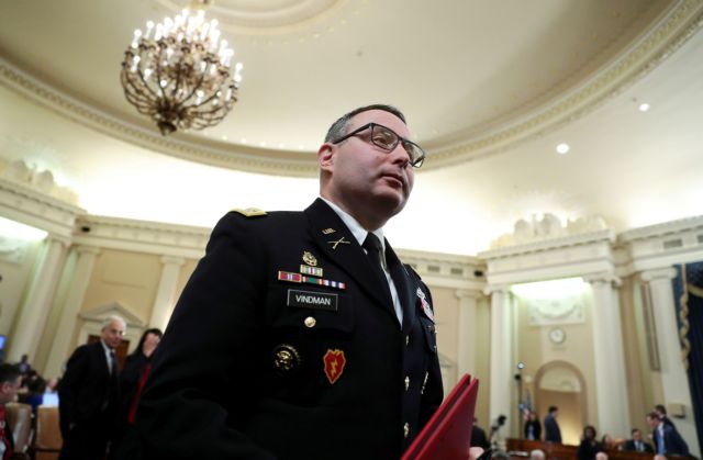 Αποχωρεί από τον στρατό ο αντισυνταγματάρχης Βίντμαν - Πυρά κατά Τραμπ για εκφοβισμό