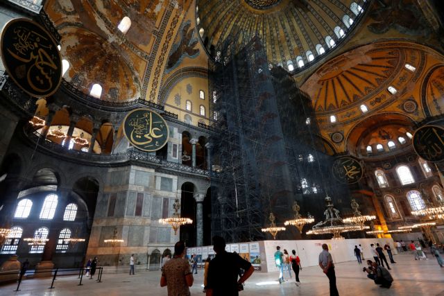 Πώς θα  κρύψουν τις αγιογραφίες από την Αγία Σοφία – Στα χέρια του Ερντογάν το σχέδιο μετατροπής της σε τζαμί
