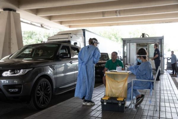 Αυξημένη η κίνηση στον Προμαχώνα – Εντατικοί και πιο αυστηροί οι έλεγχοι του ΕΟΔΥ