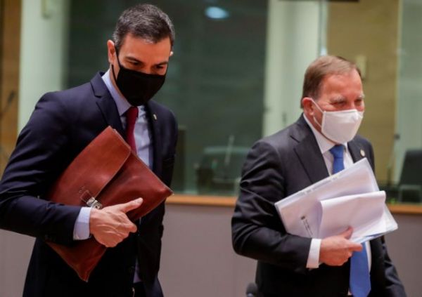 Σύνοδος Κορυφής με μάσκες: Ποιοι ξεχώρισαν και ποιοι παίρνουν… κάτω από τη βάση