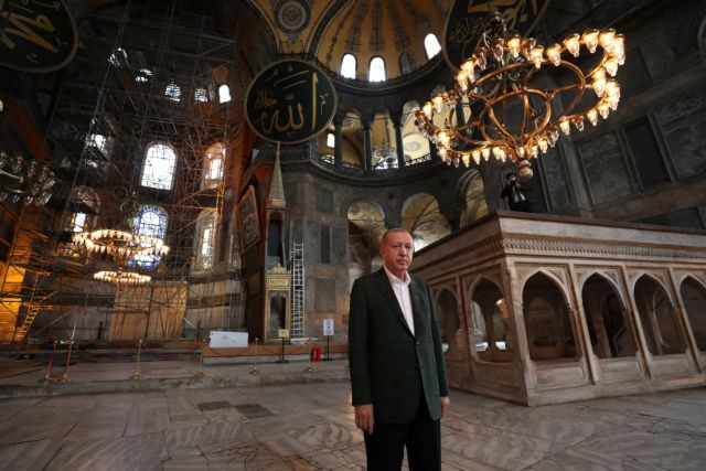 Εμπρηστικός Ερντογάν για Αγία Σοφία: Γινόμαστε μάρτυρες της αναγέννησης του έθνους μας