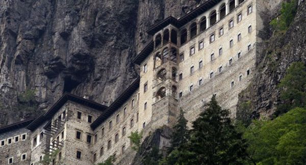 Παναγία Σουμελά : Τηλεφωνική επικοινωνία Βαρθολομαίου – Ερντογάν