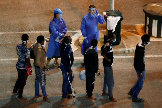 Θετικοί στον κοροναϊό 65 από τους 94 πρόσφυγες που διασώθηκαν στη Μάλτα