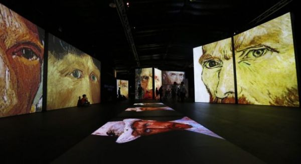 Drive-In έκθεση για τον Βίνσεντ Βαν Γκογκ