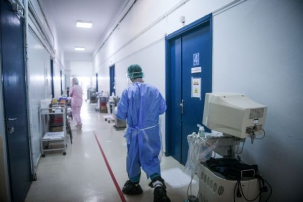 Κοροναϊός: 25 νέα κρούσματα και κανένας θάνατος το τελευταίο 24ωρο – Πόσα είναι «εισαγόμενα»