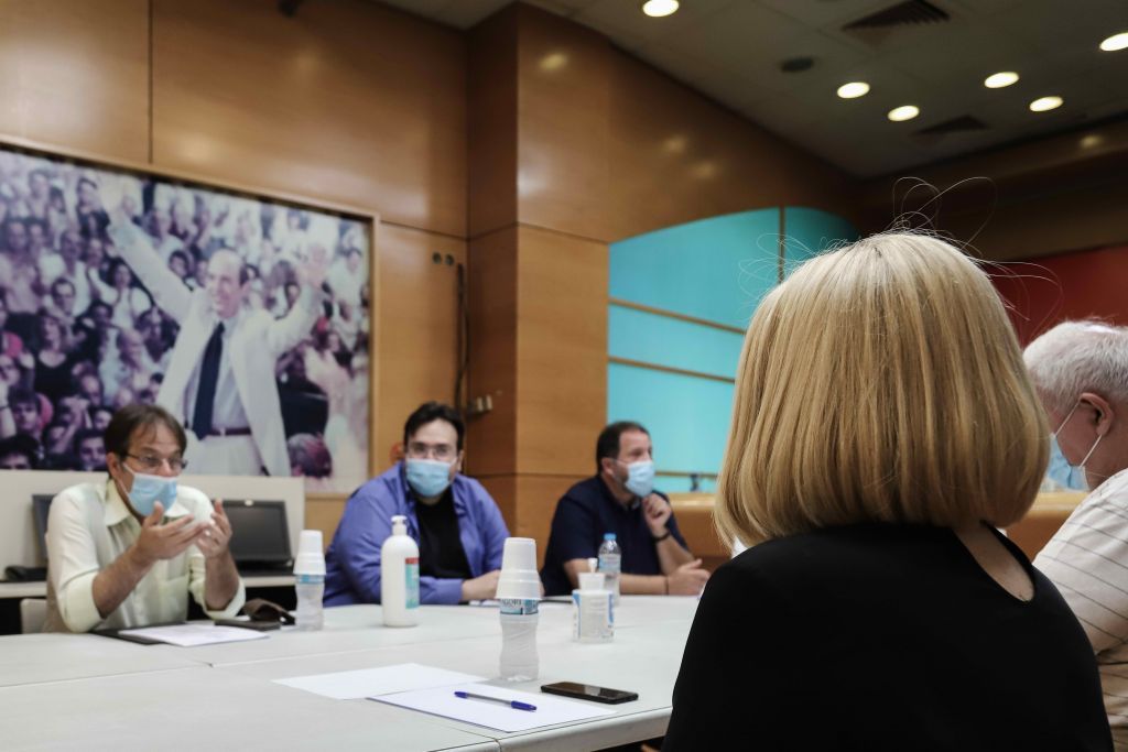 Υπέρ της μετεγκατάστασης των ρυπογόνων βιομηχανιών από το Κερατσίνι η Φ. Γεννηματά