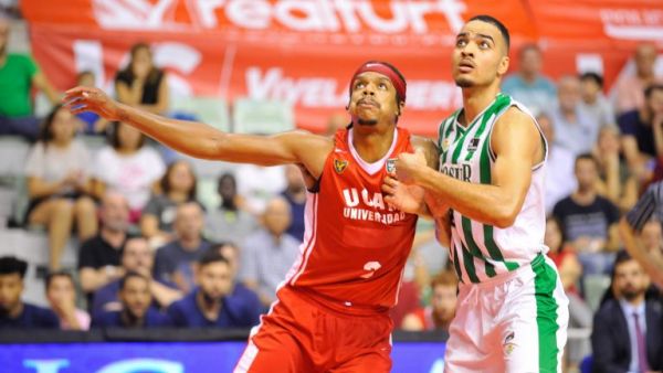 Φενέρμπαχτσε: Κλείνει τον… killer Τζάρελ Έντι