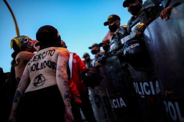 Σοκ : Έρευνα εις βάρος 118 στρατιωτών για βιασμούς ανηλίκων στην Κολομβία