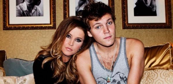 Αυτοκτονία εγγονού Έλβις Πρίσλεϊ : Σοκάρει η σύντροφός του – «Μην το κάνεις» φώναξε