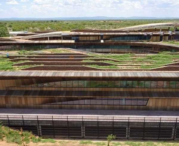 Οι SHoP Architects παρουσιάζουν το Κέντρο Καινοτομίας μέσα στην έρημο Καλαχάρι