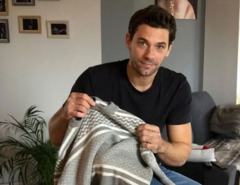 Αποστόλης Τότσικας: Ποζάρει γυμνός στο Instagram