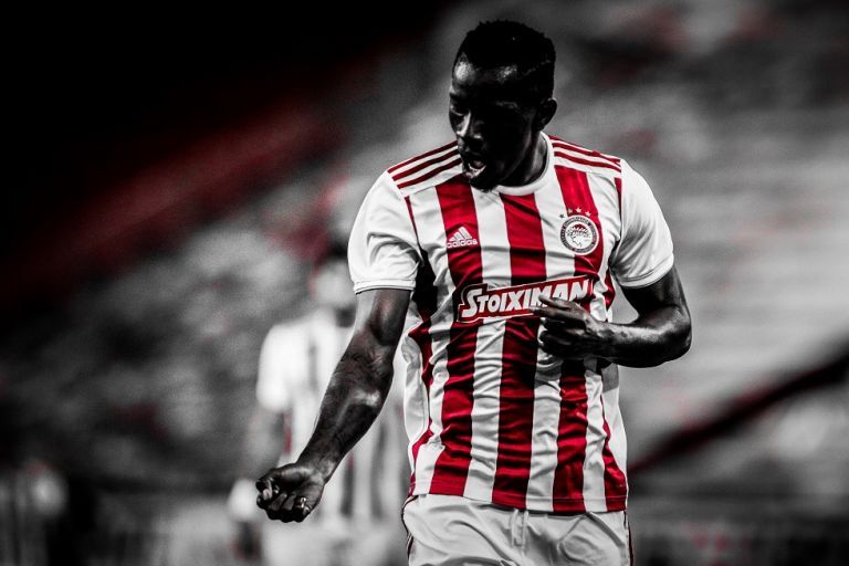 LIVE: Άρης-Ολυμπιακός 2-4 (τελικό)