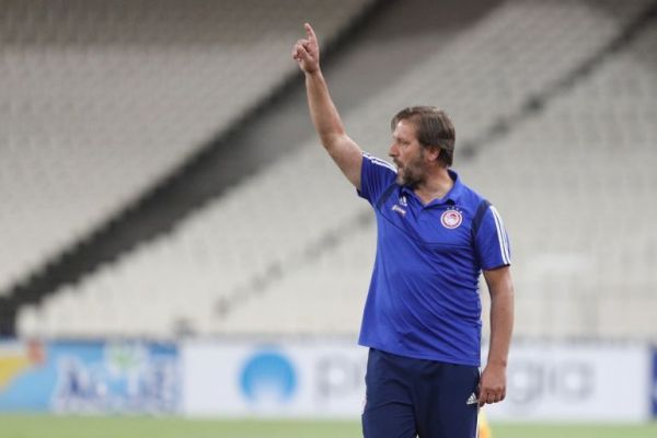 Μαρτίνς : Ευχαριστώ τον κόσμο, θα δούμε καινούρια πρόσωπα στα επόμενα ματς