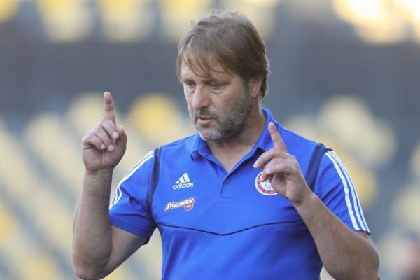 Μαρτίνς: «Θα υπερασπιστούμε τη φανέλα μας με κάθε τρόπο»