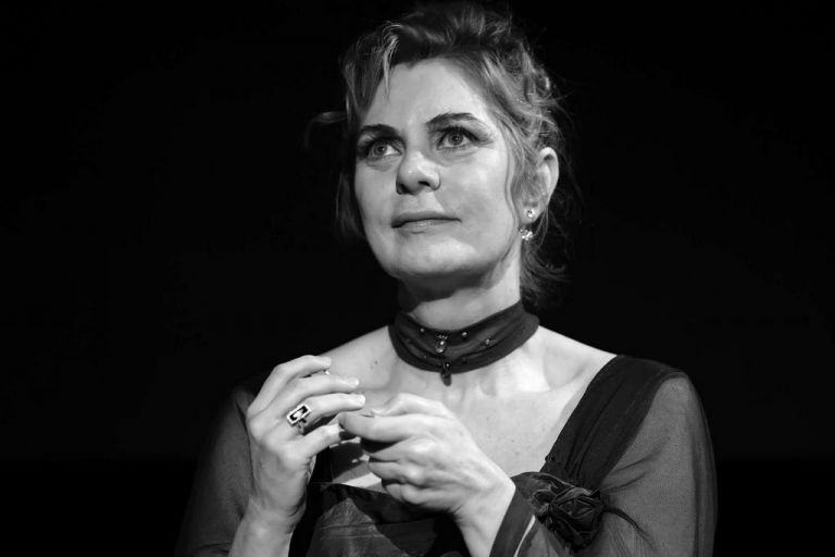 Χρύσα Σπηλιώτη : Το ΥΠΠΟΑ δίνει το όνομά της σε Κρατικό Βραβείο για θεατρικούς συγγραφείς