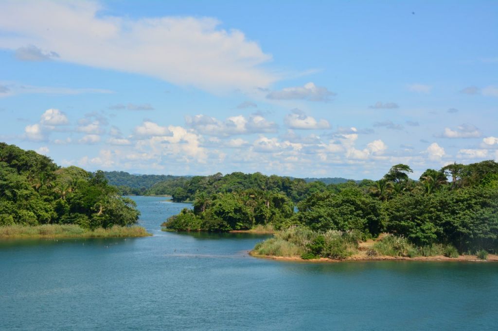 Φρικτό έγκλημα στον Παναμά : Σκότωσαν επτά νέους κοντά σε λίμνη