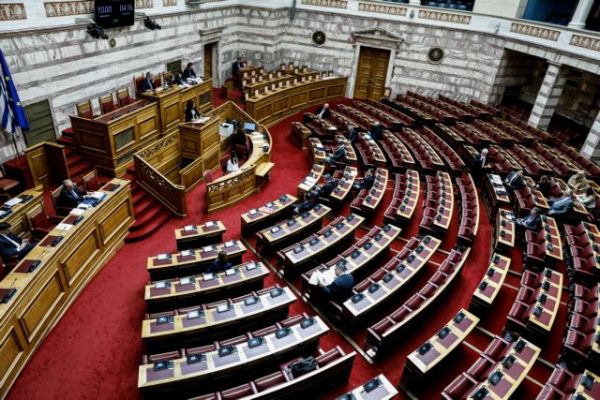 Λογοκλοπή και έρημο νόημα