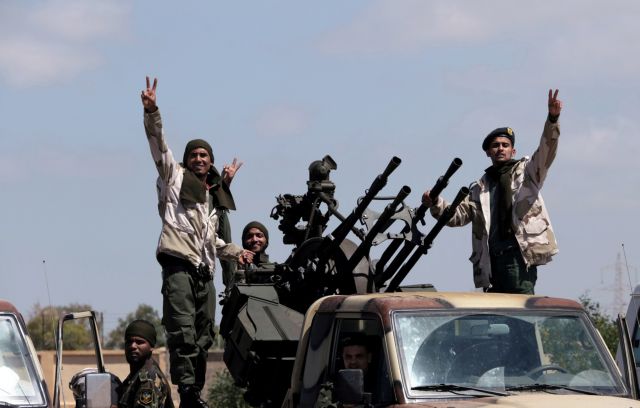 Λιβύη : Θα συνεχιστεί το «μπλόκο» στο πετρέλαιο, λέει ο στρατός του Χαφτάρ
