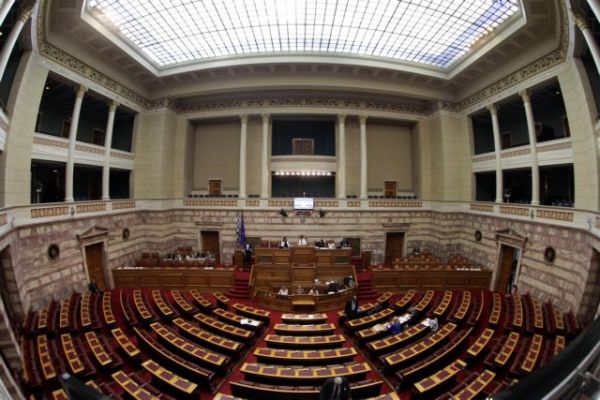 Πόρισμα ΝΔ για Παπαγγελόπουλο: Πολιτικές ευθύνες στον Αλέξη Τσίπρα