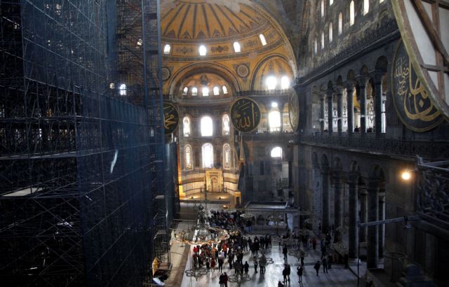 Αγία Σοφία :  «Θα υπάρχουν πόρνες στο τζαμί;» – Προκαλεί τούρκος ιστορικός