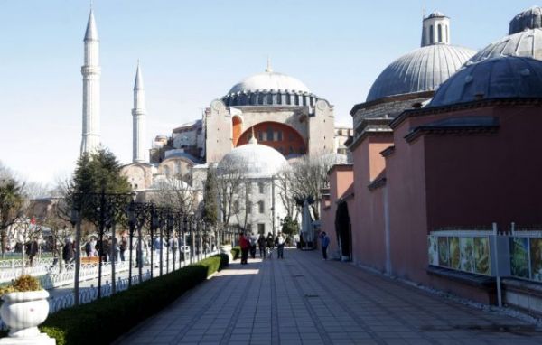 Αγία Σοφία : Πένθιμη κωδωνοκρουσία σε όλες τις Εκκλησίες της Κρήτης