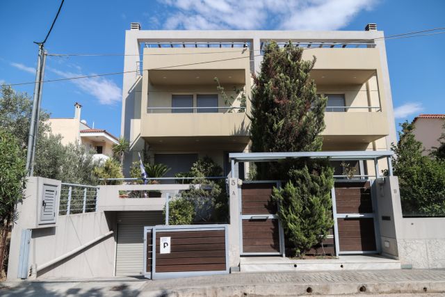 Εκτός κινδύνου νοσηλεύεται στο ΚΑΤ ο Στέφανος Χίος