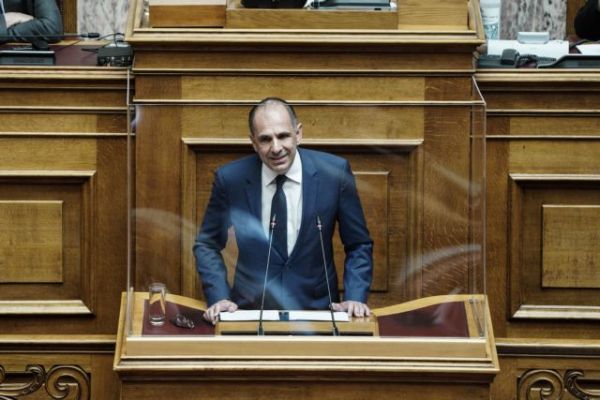 Γεραπετρίτης σε Τουρκία: Δεν συζητάμε όσο γίνονται παραβιάσεις εναέριου και θαλάσσιου χώρο