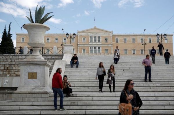 FAZ : Η Ελλάδα δεν αφήνει την πανδημία να την αποθαρρύνει