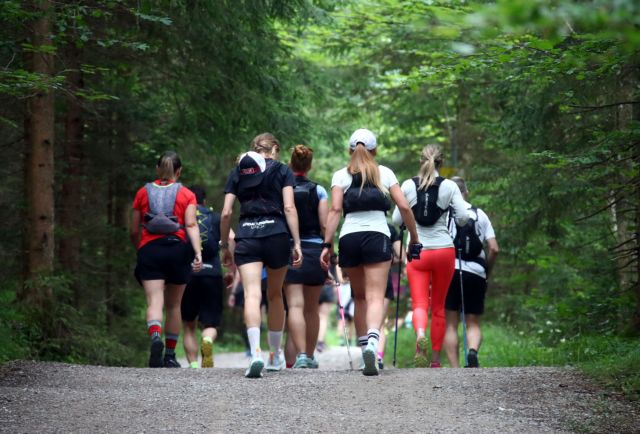 Κοροναϊός – Γερμανία : Μελετά υποχρεωτική εξέταση παραθεριστών από χώρες υψηλού κινδύνου