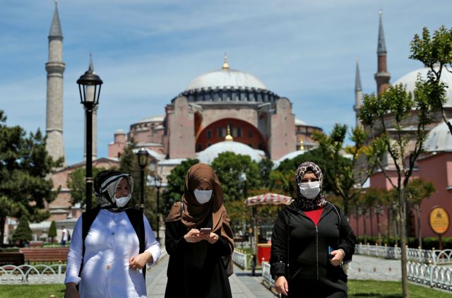 Τουρκία: Μείωση κρουσμάτων – Κάτω από 1.000 σε ένα 24ωρο