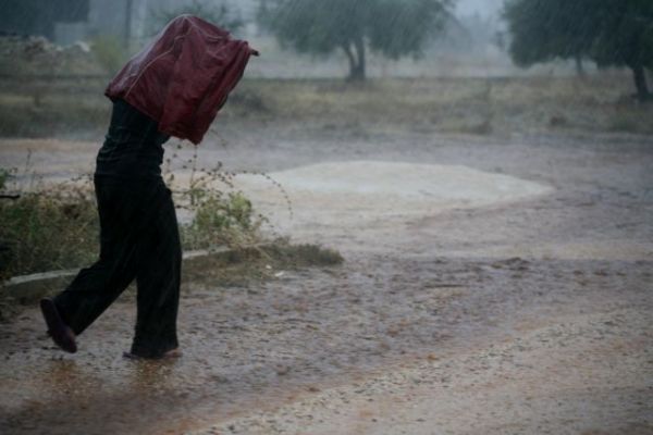 Καιρός : Καταιγίδες και χαλαζοπτώσεις από το μεσημέρι – Πού θα χτυπήσει η κακοκαιρία [ χάρτες]