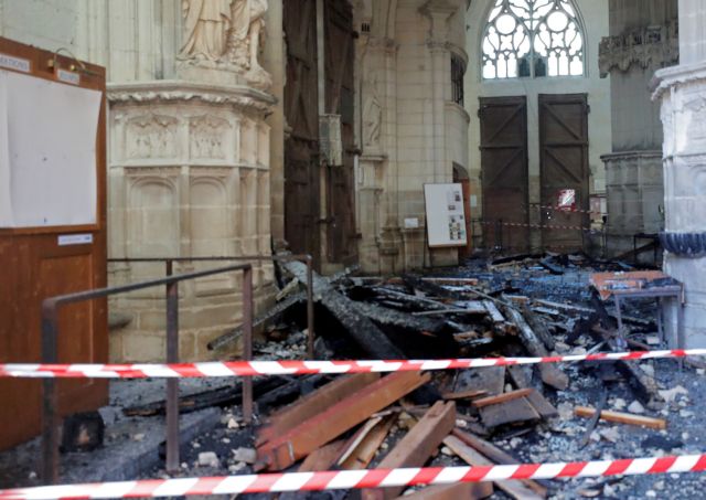 Γαλλία : Εμπρησμός η φωτιά στον καθεδρικό ναό της Νάντης