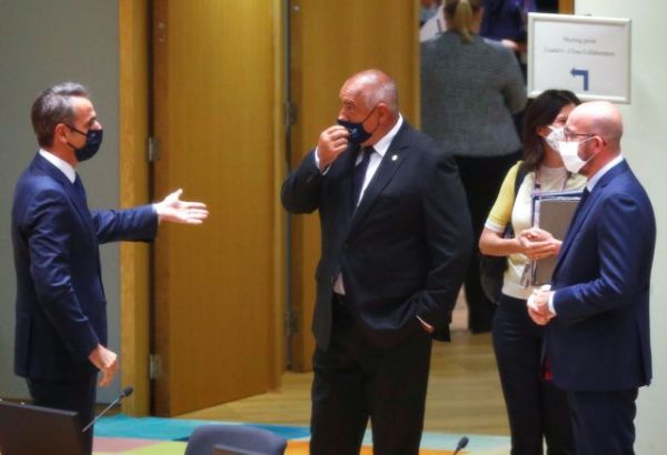 Σύνοδος Κορυφής : Οι Ευρωπαίοι ηγέτες στηρίζουν Ελλάδα… για διακοπές