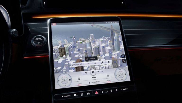 Mercedes-Benz S-Class: Επανάσταση εκ των έσω