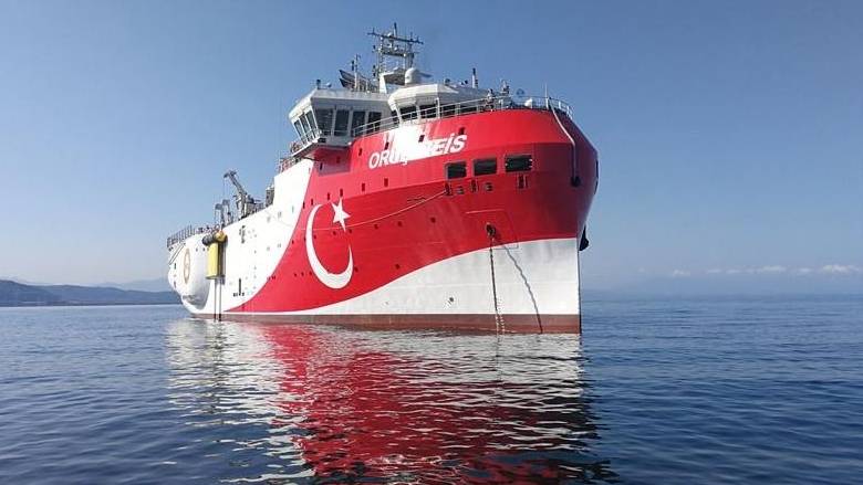 Oruc Reis : Ποιο είναι το πλοίο που «εμβολίζει» τις ελληνοτουρκικές σχέσεις