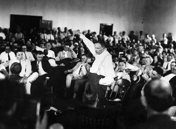 ΗΠΑ : Η Δίκη των Πιθήκων