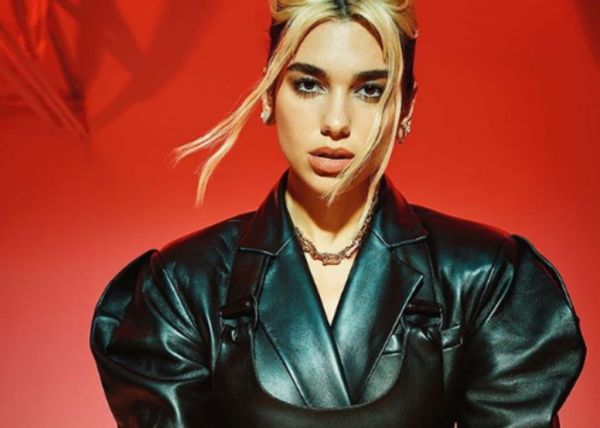 Dua Lipa: Σάλος με την ανάρτηση του χάρτη της «Μεγάλης Αλβανίας»
