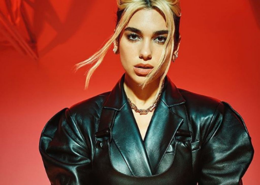 Dua Lipa: Σάλος με την ανάρτηση του χάρτη της «Μεγάλης Αλβανίας»