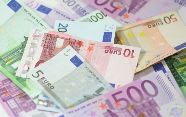 Επίδομα 534 ευρώ: 17 Ιουλίου η νέα πληρωμή – Ποιους αφορά
