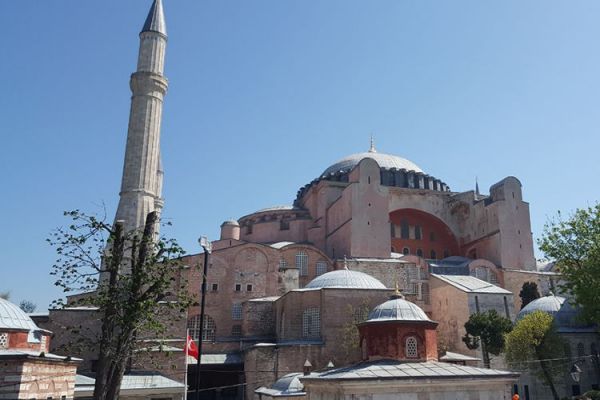 Χαστούκι από την UNESCO στον Ερντογάν : Υπάρχουν δεσμεύσεις για την Αγία Σοφία