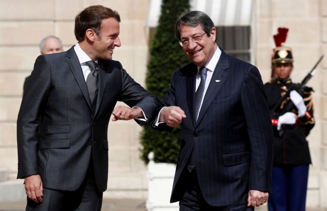 Ερμηνείες για τη συνάντηση Μακρόν - Αναστασιάδη : Δυναμικό ρόλο αναλαμβάνει η Γαλλία έναντι της Τουρκίας