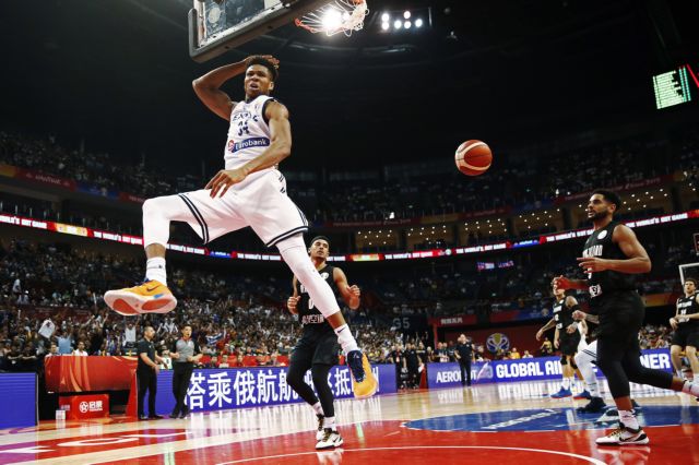 #Αντετοκούνμπο : Το Twitter «στήνει στον τοίχο» τους ρατσιστές και «υπερπατριώτες»