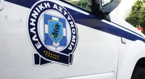 Συνελήφθη μέλος του Ρουβίκωνα για απειλές στον Κωνσταντίνο Μπογδάνο
