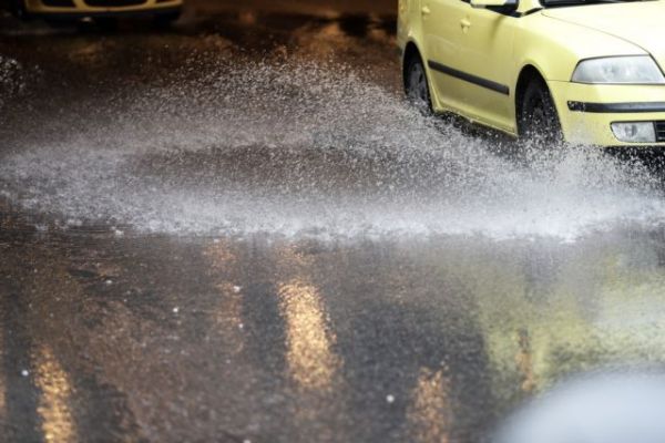 Άστατος ο καιρός – Σε ποιες περιοχές θα σημειωθούν βροχές και καταιγίδες