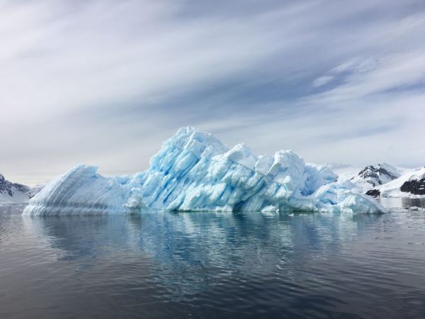 Αγωνία για την Ανταρκτική : Εντοπίστηκε η πρώτη ενεργή διαρροή μεθανίου