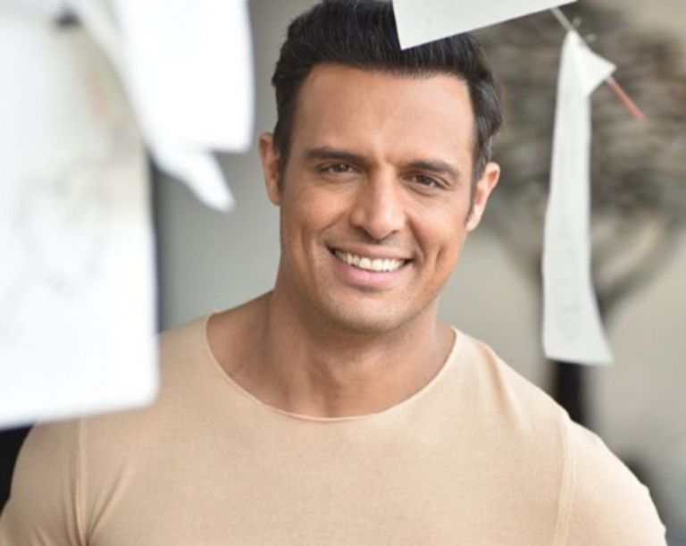 Σάββας Πούμπουρας: «Έπινα από τις 11 το πρωί για να διώχνω τον πόνο και να ξεχνάω»