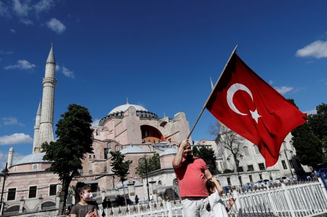 Αγία Σοφία: Ο Ερντογάν έβαλε φωτιά στις σχέσεις της Τουρκίας με Ελλάδα και Δύση - Γιατί μετατρέπει τώρα την Αγία Σοφία σε τζαμί