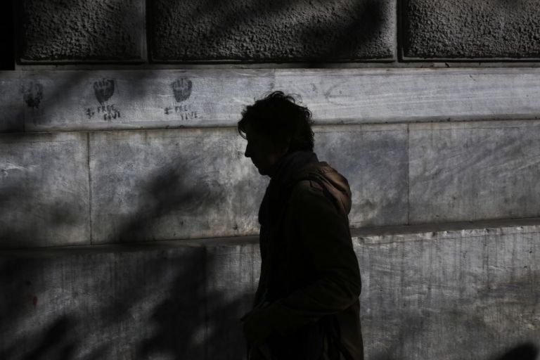 ΙΝΕ/ΓΣΕΕ: Πρώτη η Ελλάδα στην ευρωζώνη σε ευάλωτη απασχόληση