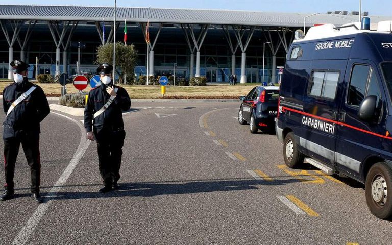 Ιταλία: Σε απολογία ο περιφερειάρχης Λομβαρδίας για απευθείας ανάθεση στον κουνιάδο του