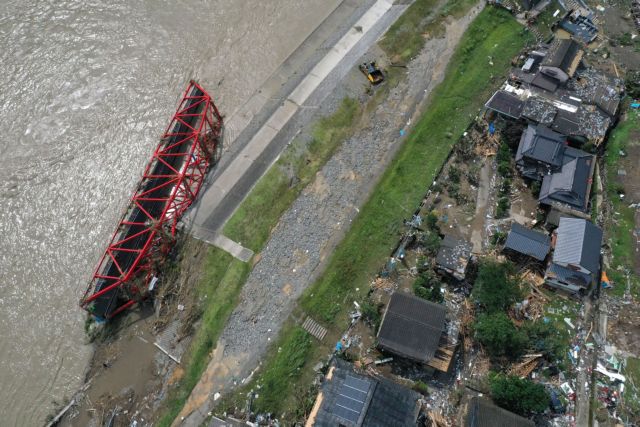 Τραγωδία δίχως τέλος στην Ιαπωνία: Τουλάχιστον 58 οι νεκροί από τις πλημμύρες και τις κατολισθήσεις